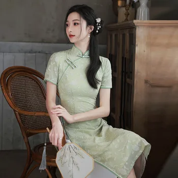 Традиционен китайски Секси Зелен завързана жена Ципао, Елегантен Чонсам с къс ръкав и яка-часова