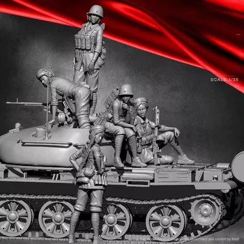 1/35 Жени-войници по време на войната във Виетнам Миниатюри от 5 души, GK Фигури от смола в Разглобено формата и небоядисана Diy Model Kit Играчки