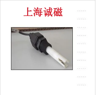 Измерване на проводимост СМ-230 - водещ електрод в пластмасова кутия 1,00, електрод CM230 / 5-метров линия между пръстите на щепсела