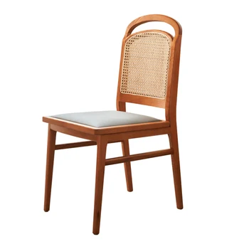 Модерен минималистичен стол за хранене от масивно дърво творчески стол от ратан за заведение в скандинавски стил с облегалка