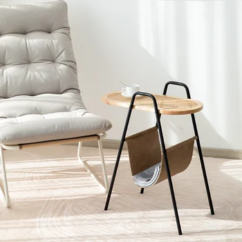 Приставной маса от масивна дървесина е в скандинавски стил от ратан, Здрава Стоманена рама и седло Cortex, Надеждна и устойчива Мебели за масички в японски минимализме